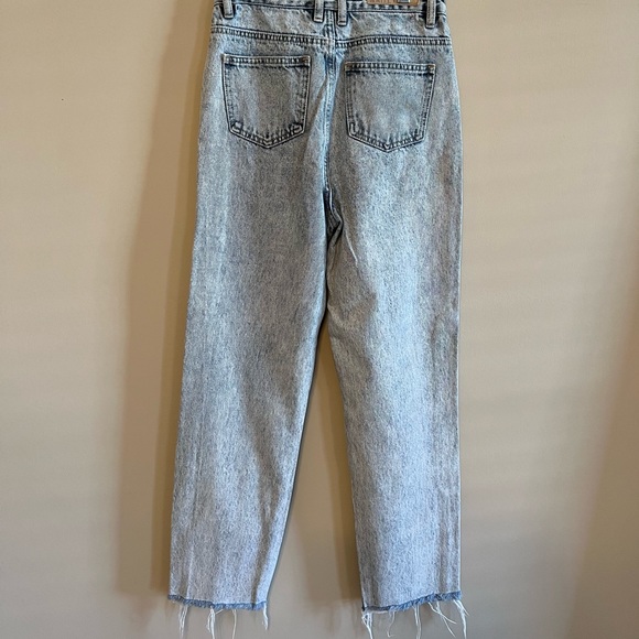 WHITE FOX Boyfriend Jeans - Picture 2 of 7